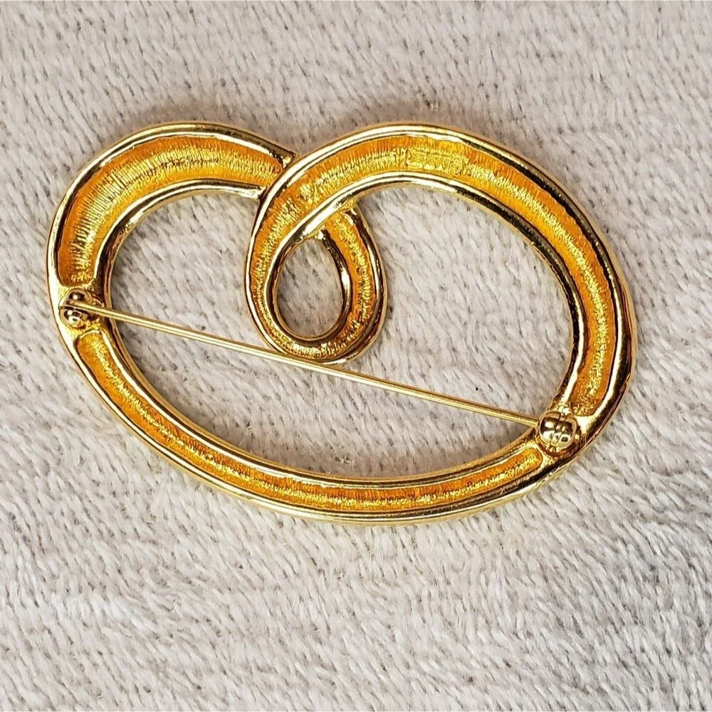 N/A gold toned
